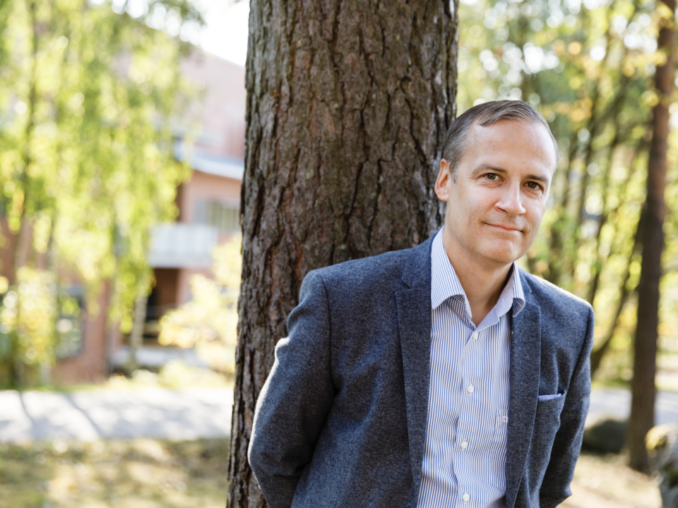 Puupohjainen uusiutuva tekstiilikuitu uudistaa tekstiilimarkkinat Tavoitteena tekstiilikuidun valmistajien klusteri Suomeen